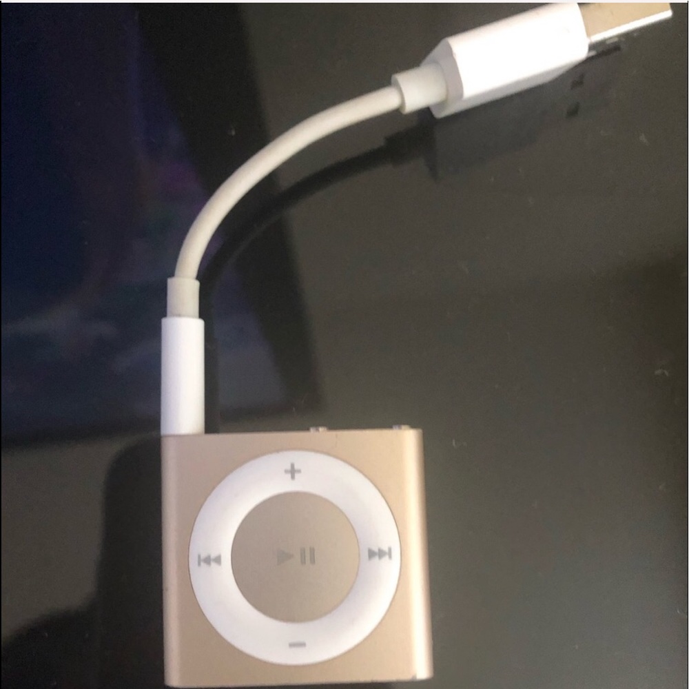 iPod Shuffle *2GB*